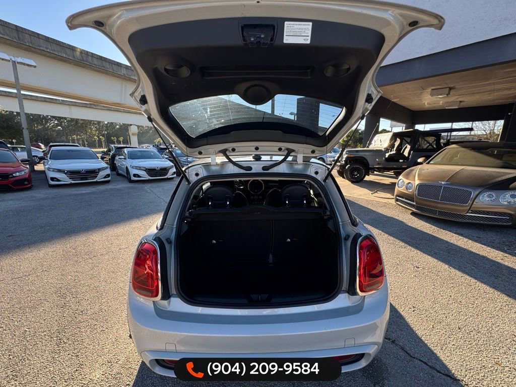 Used 2019 MINI Cooper S image 34