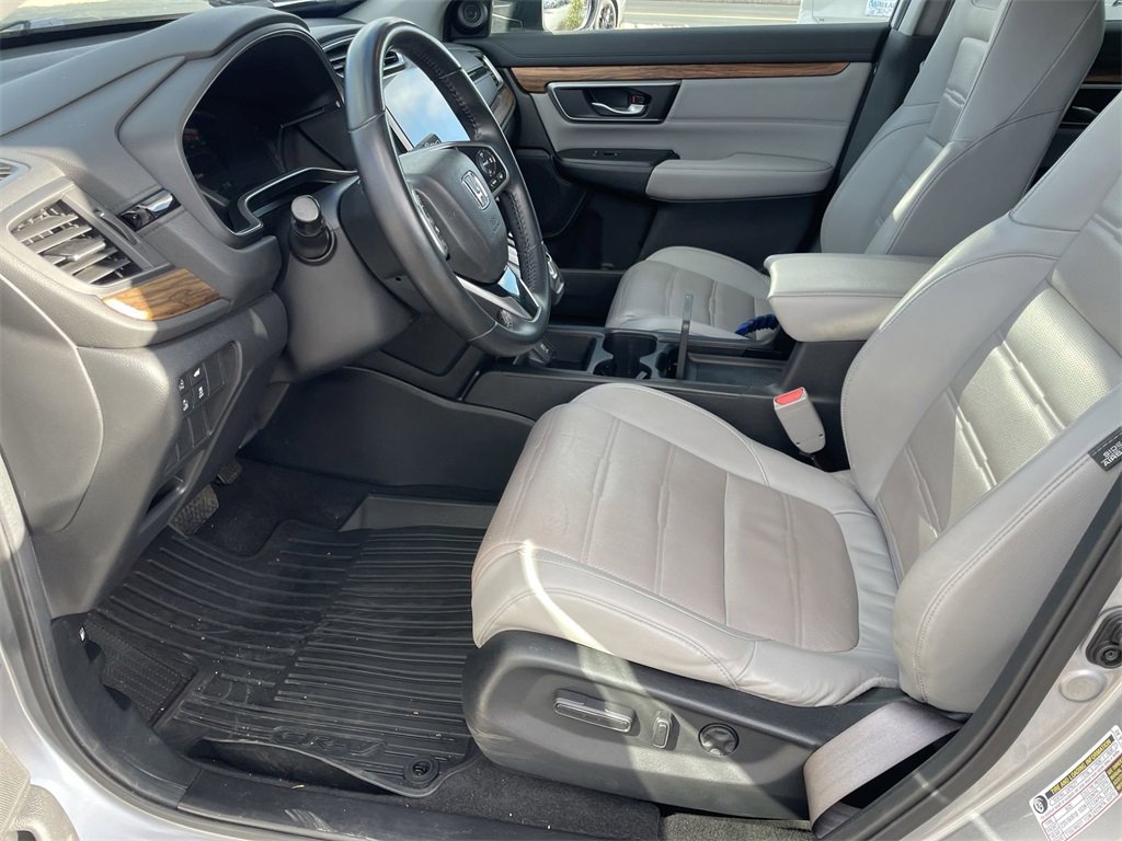 Used 2017 Honda CR-V Touring image 9