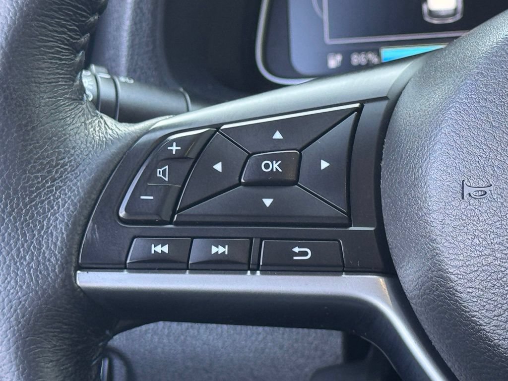 Certified 2018 Nissan Leaf SL w/ SL Technology Package FWD image 15