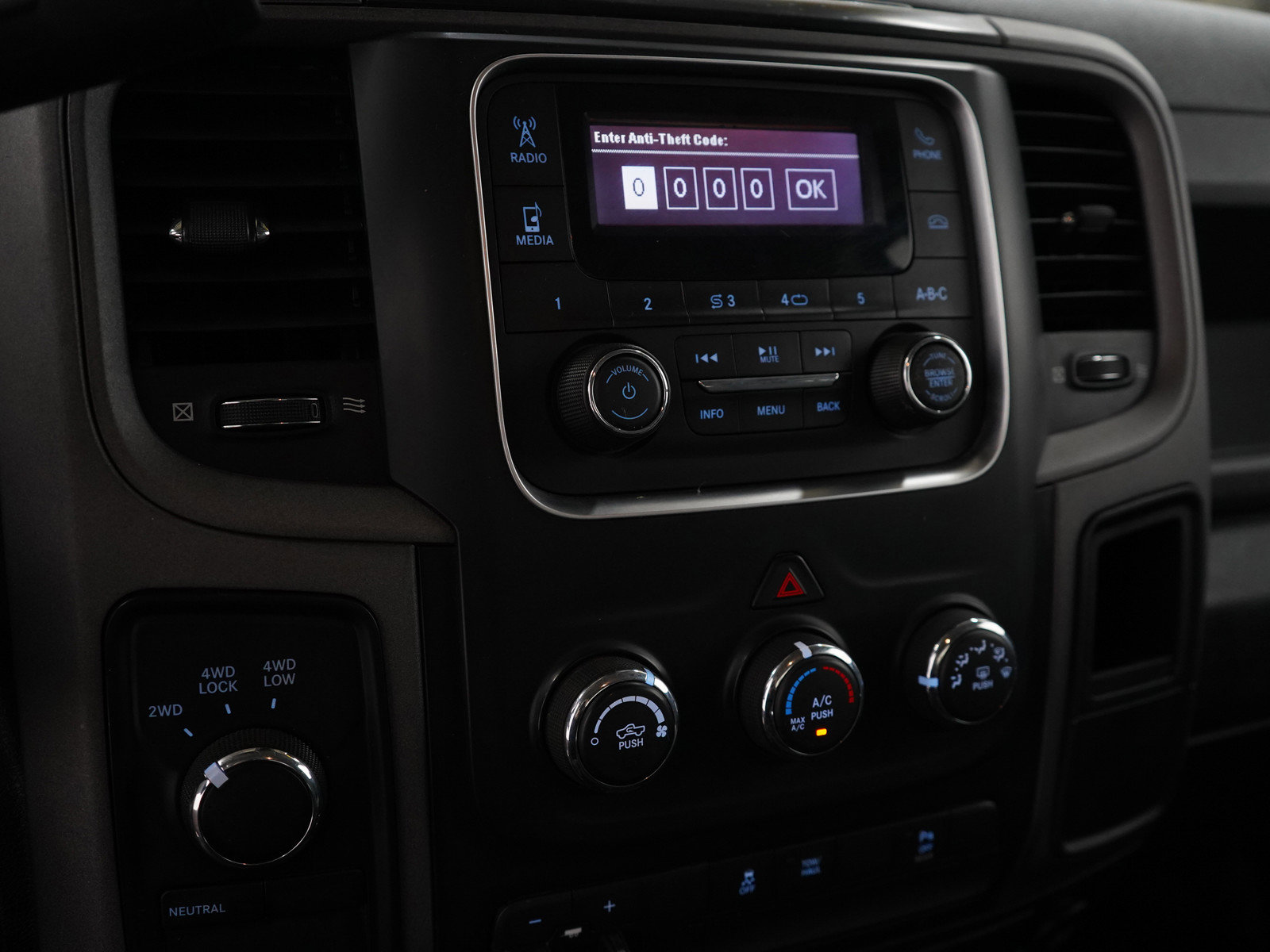 Used 2017 RAM 1500 Tradesman image 25