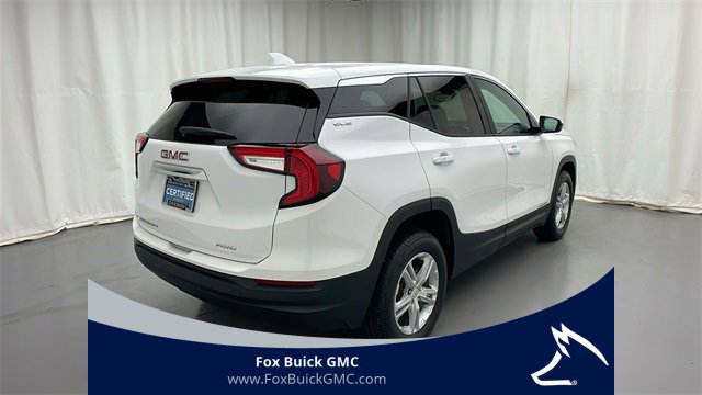 Certified 2024 GMC Terrain SLE image 3