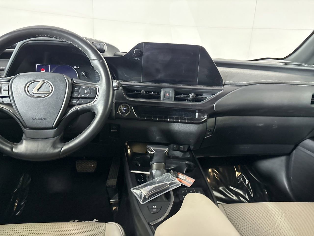 Used 2023 Lexus UX 250h FWD w/ Premium Package image 22