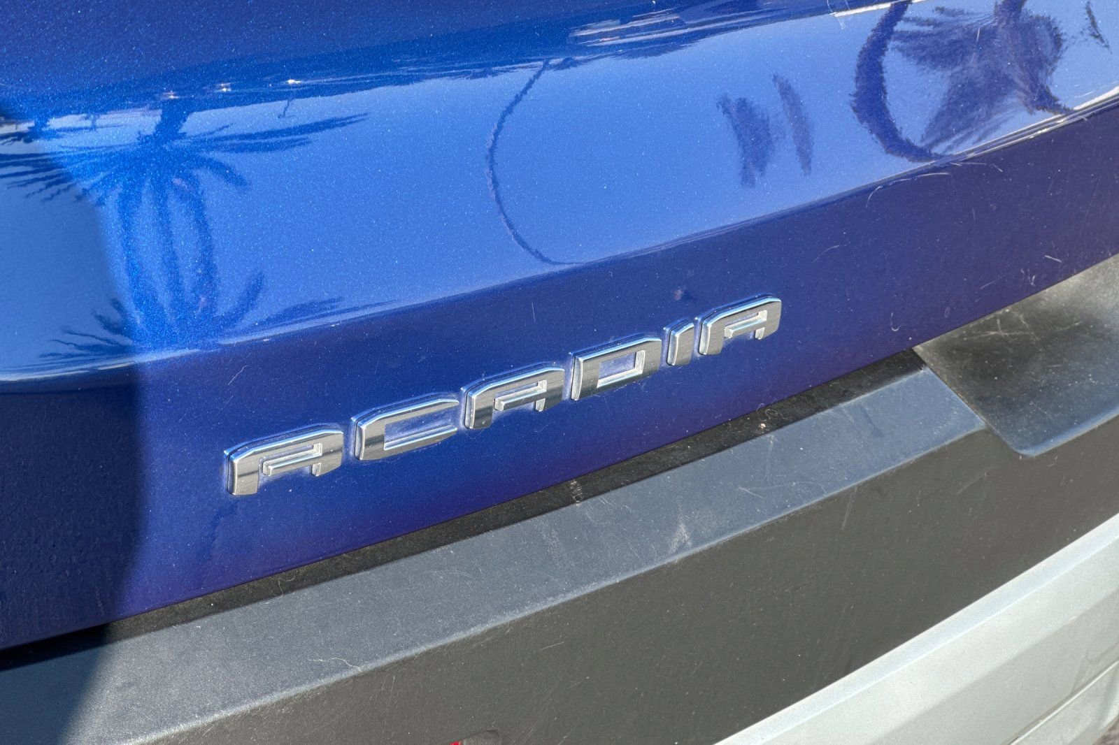 Certified 2023 GMC Acadia SLT image 34