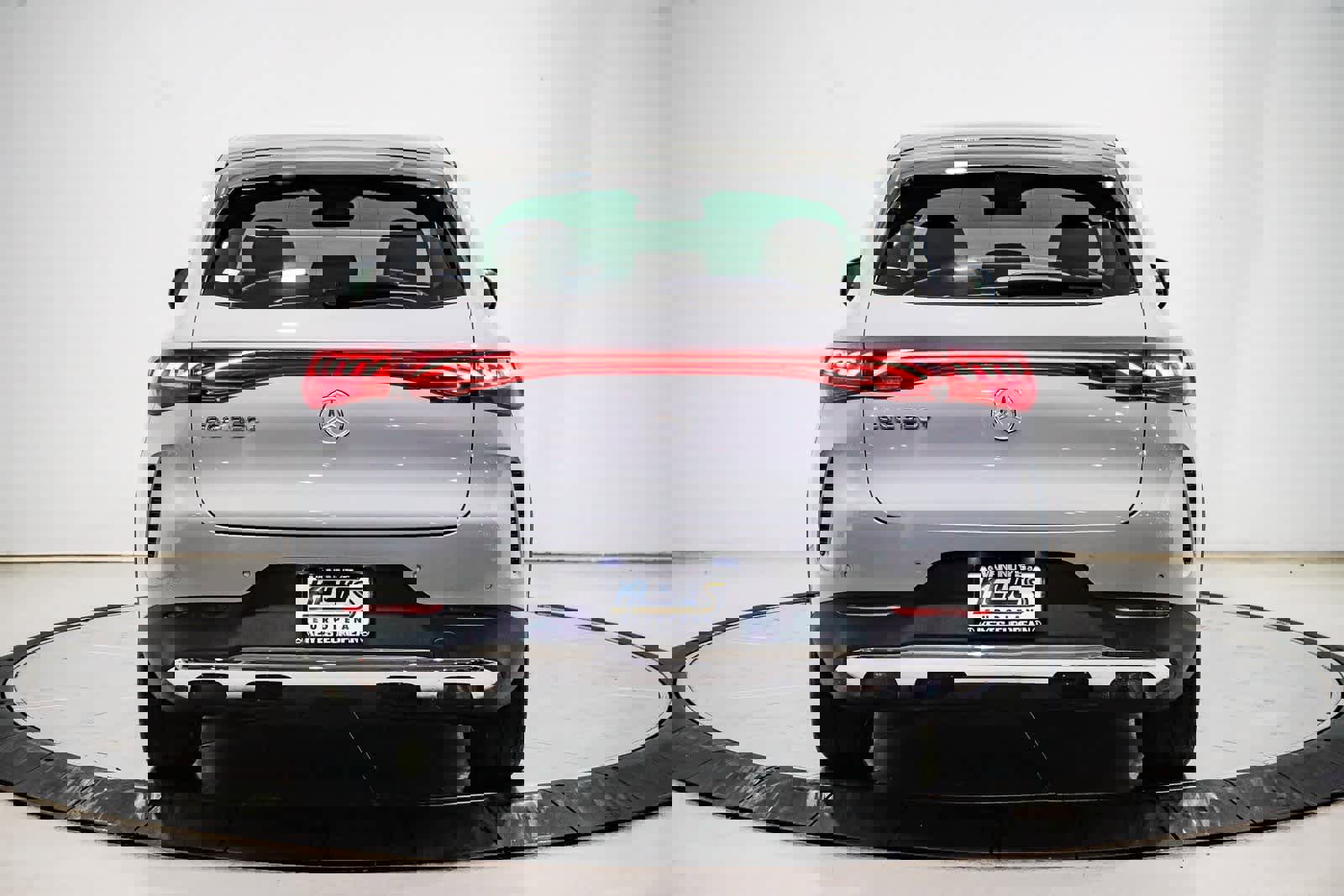 Used 2026 Mercedes-Benz EQE 320+ SUV image 3