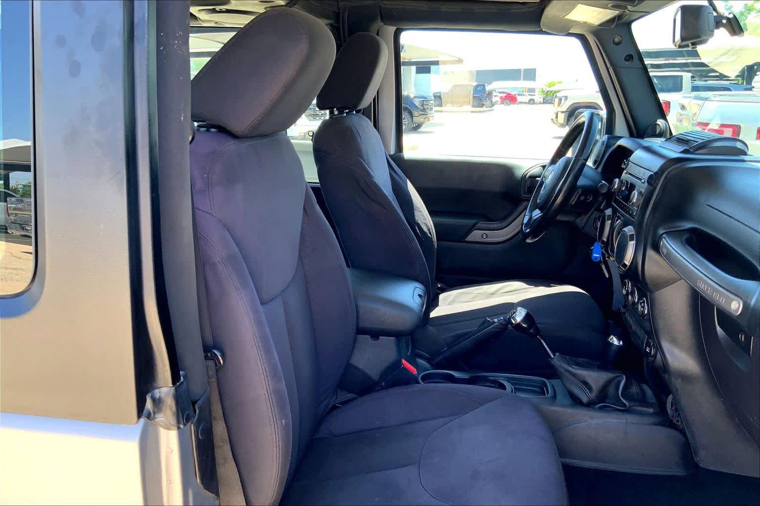 Used 2014 Jeep Wrangler Sport w/ Quick Order Package 23S AWD/4WD image 9