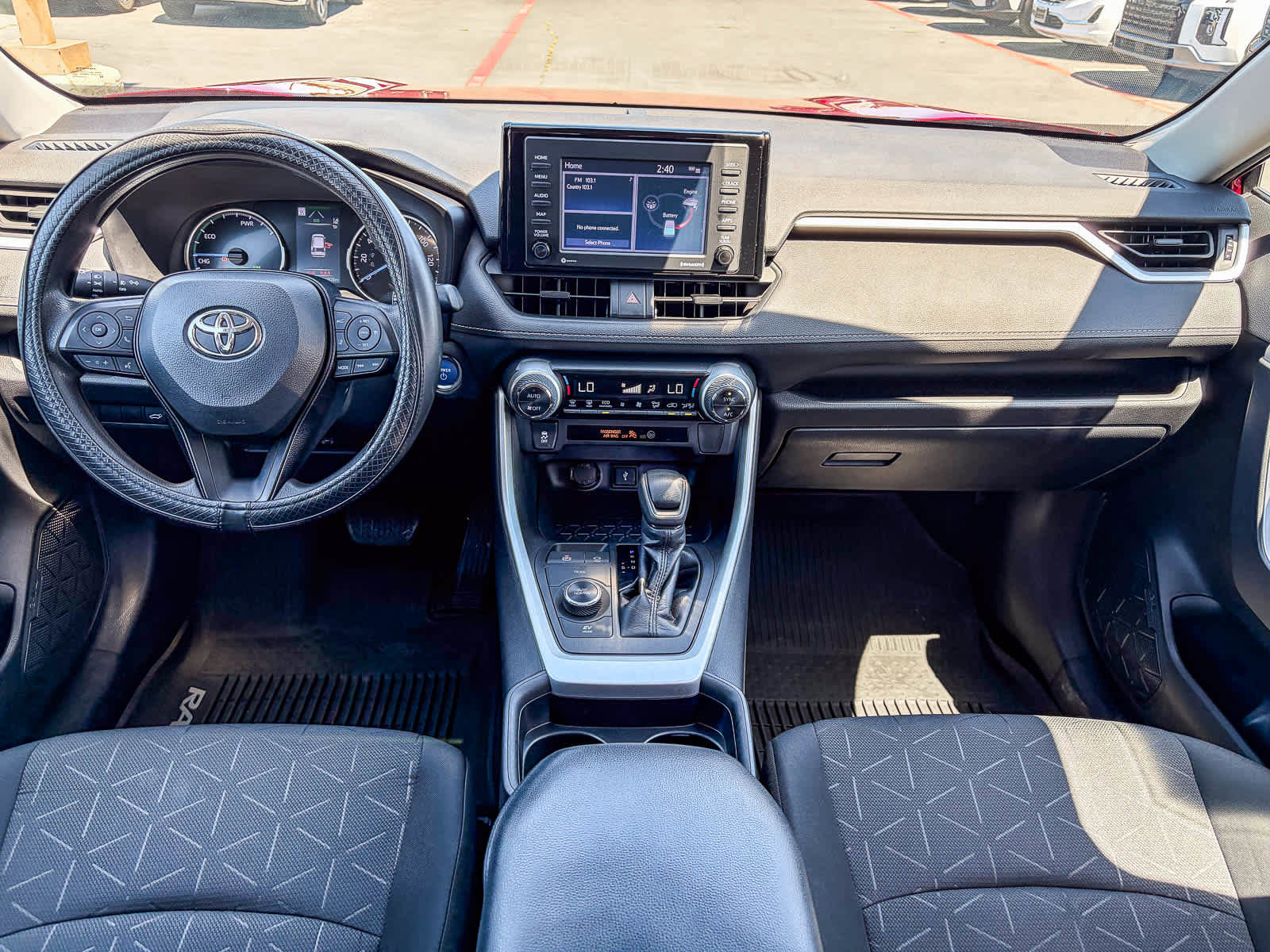 Used 2020 Toyota RAV4 XLE w/ Convenience Package AWD/4WD image 11