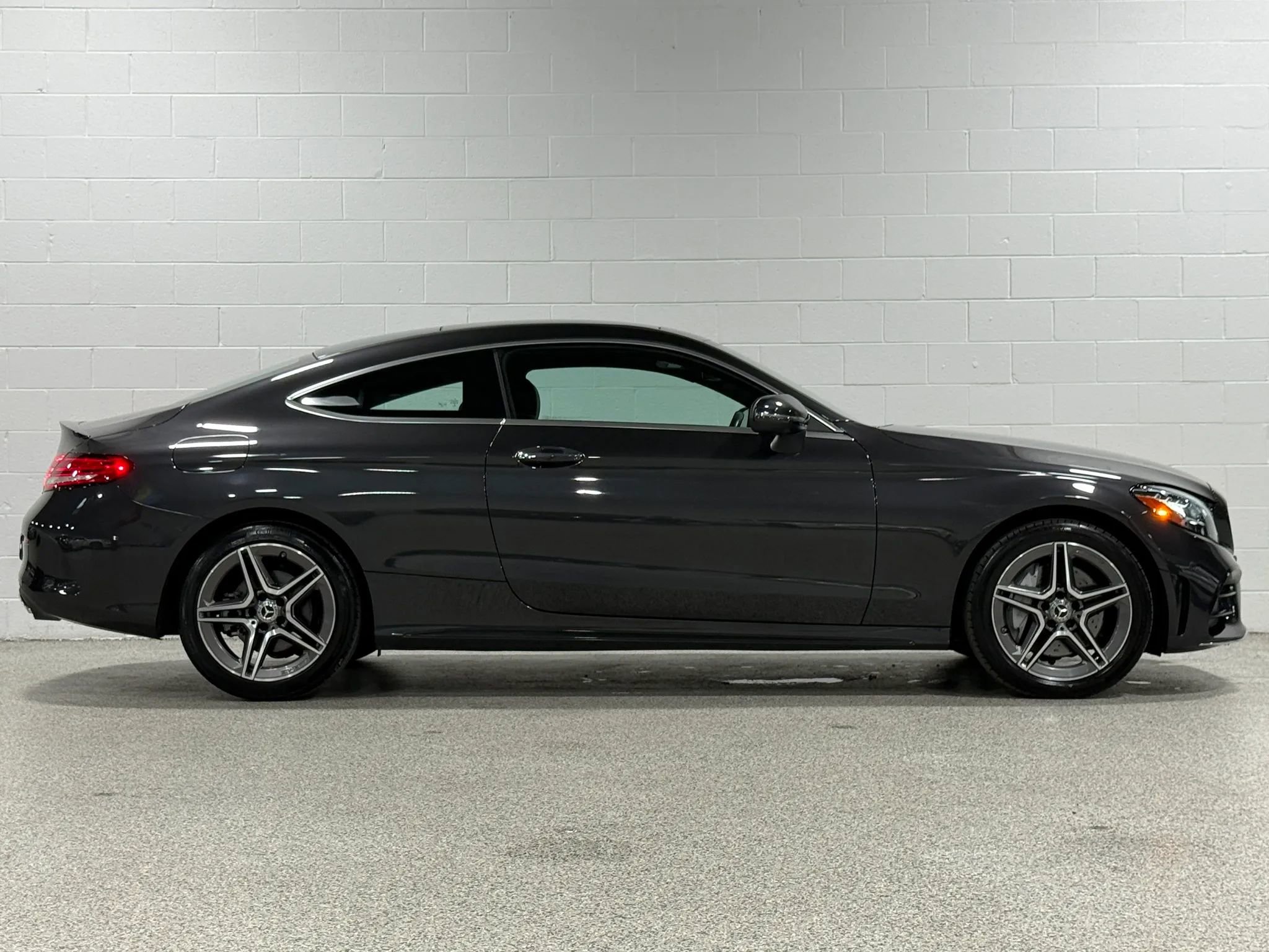 Used 2022 Mercedes-Benz C 300 4MATIC Coupe image 5