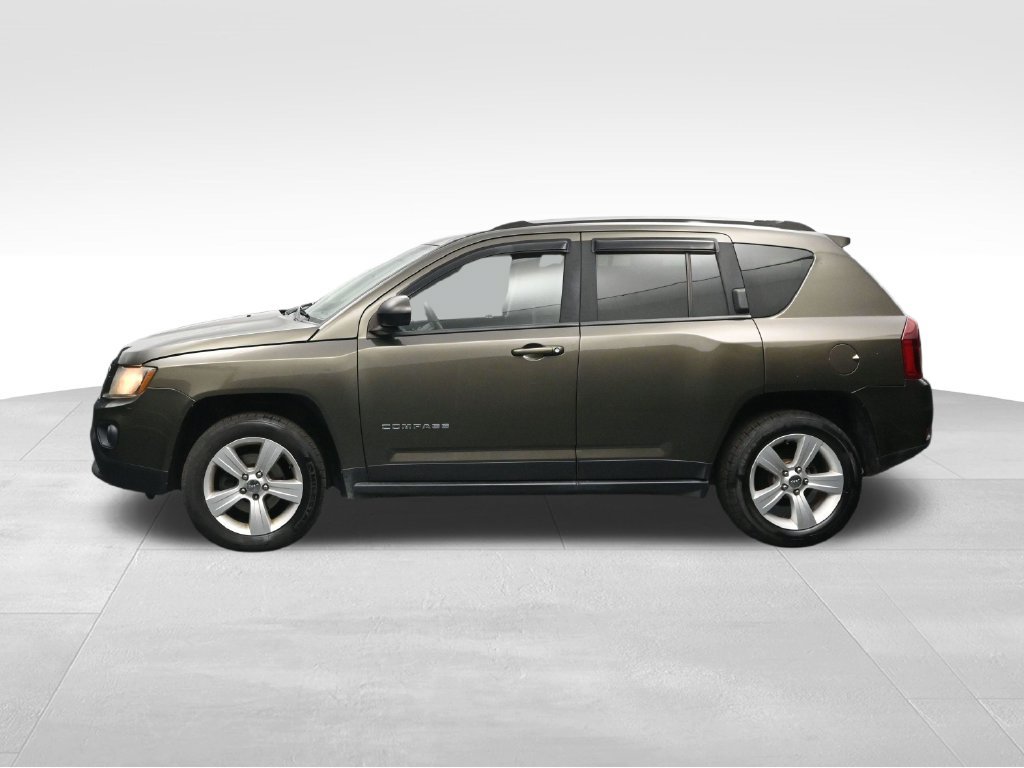 Used 2015 Jeep Compass Sport w/ Power Value Group AWD/4WD image 2