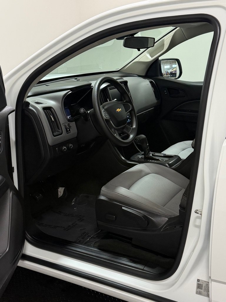 Used 2018 Chevrolet Colorado W/T w/ WT Convenience Package AWD/4WD image 8
