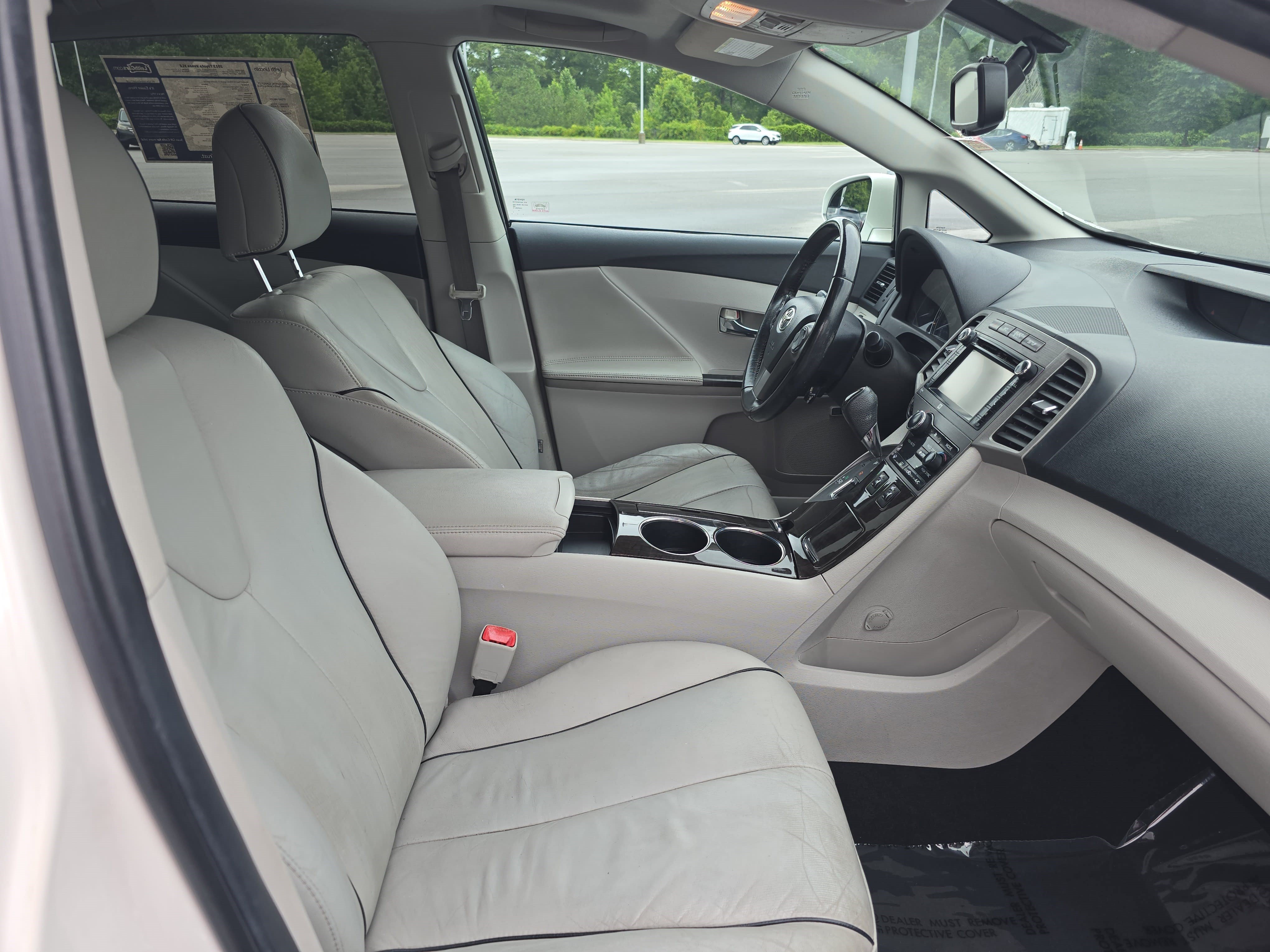 Used 2013 Toyota Venza XLE w/ XLE Premium Pkg FWD image 10