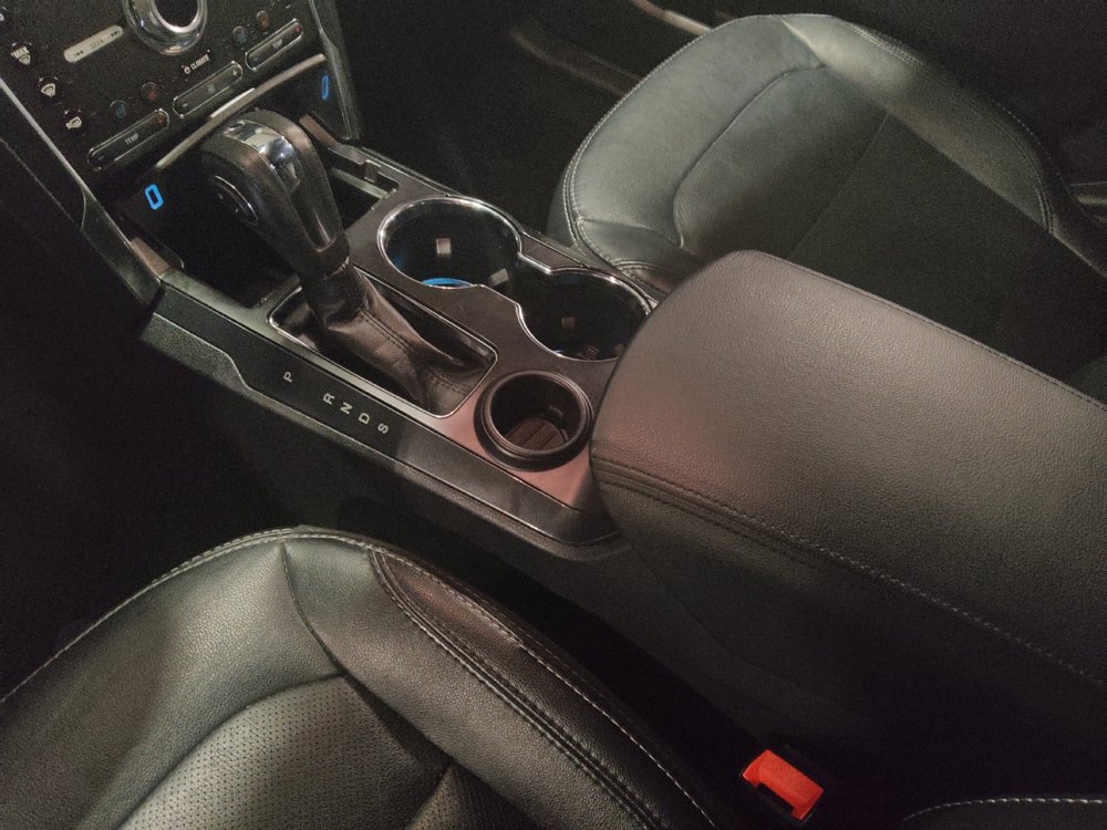 Used 2019 Ford Explorer Limited w/ Ford Safe & Smart Package image 26