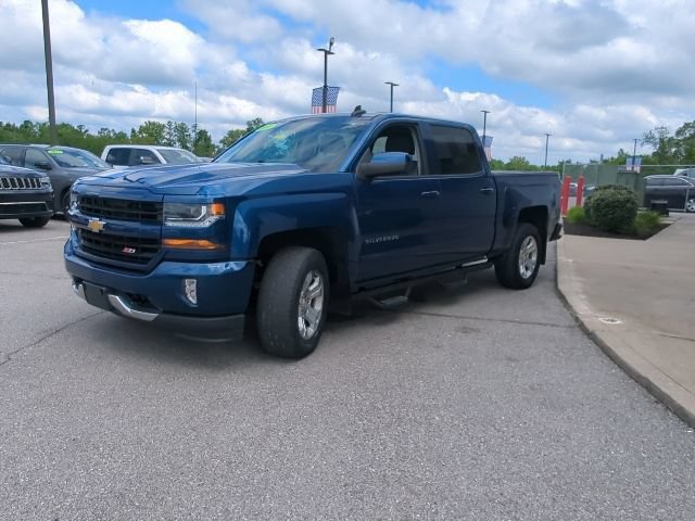 Used 2018 Chevrolet Silverado 1500 LT w/ All Star Edition AWD/4WD image 5