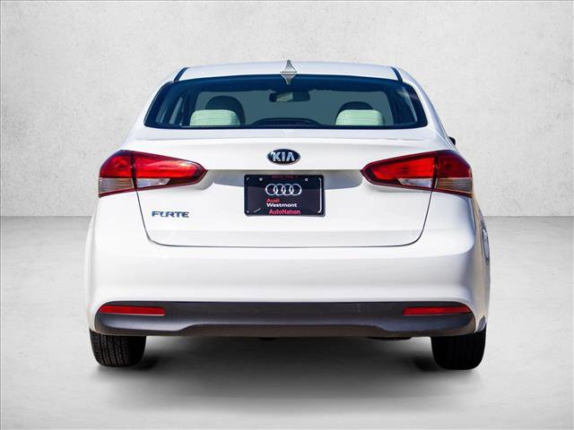 Used 2017 Kia Forte LX FWD image 6