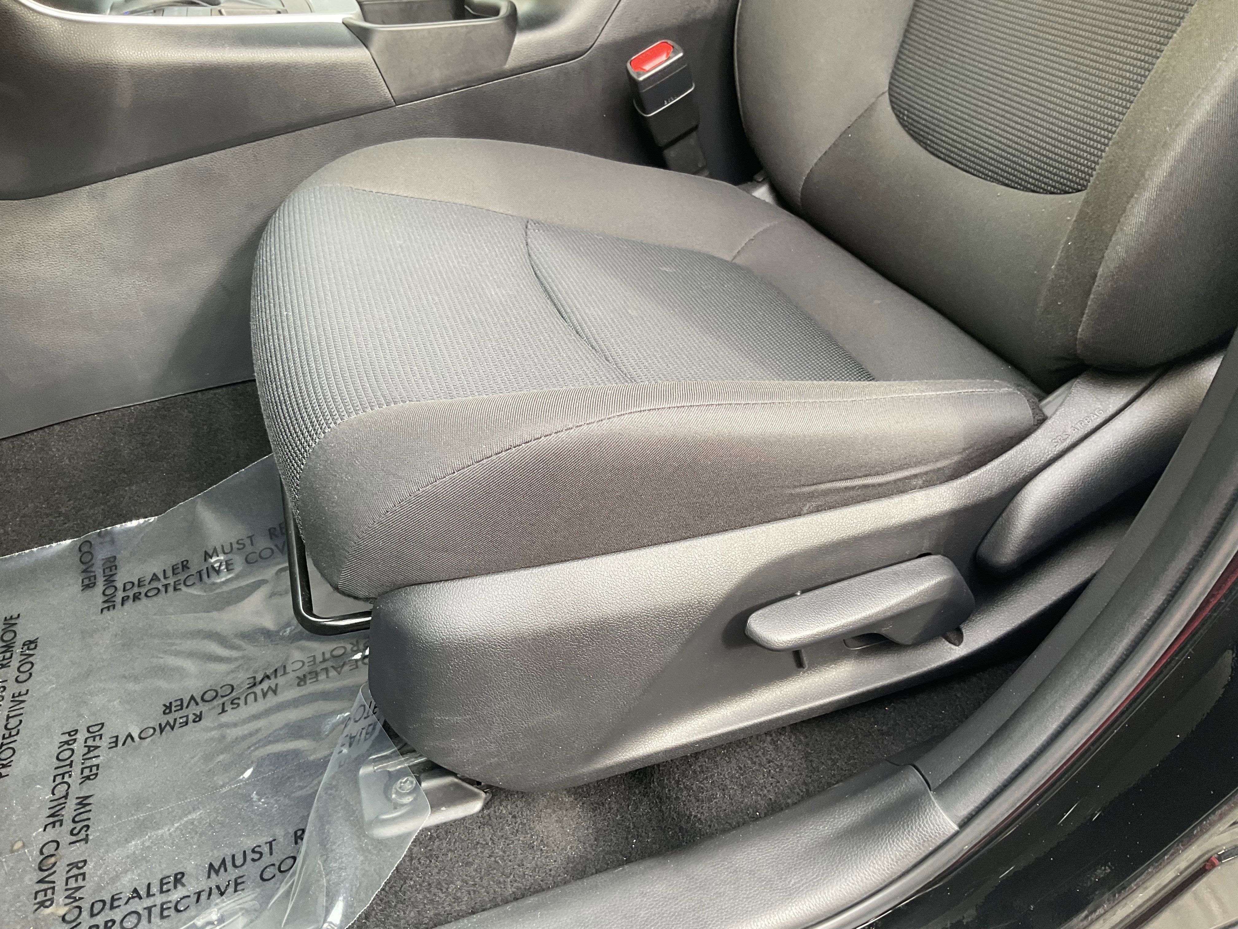 Used 2024 Toyota RAV4 LE image 27