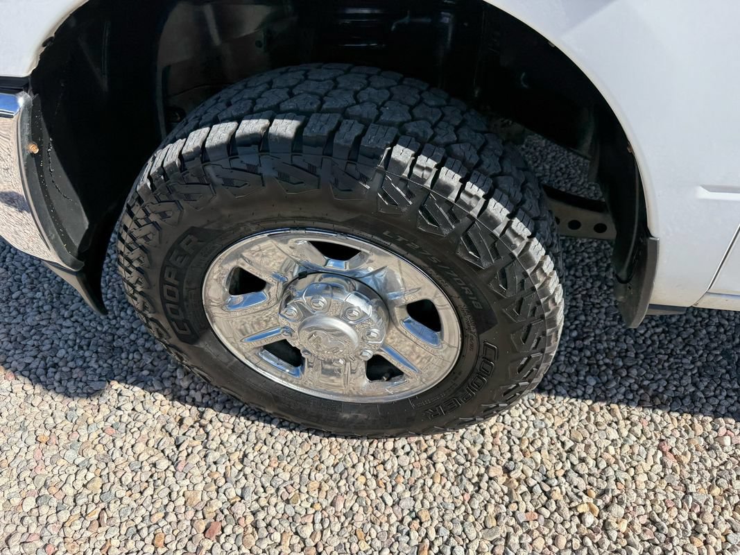 Used 2022 RAM 3500 Tradesman AWD/4WD image 32