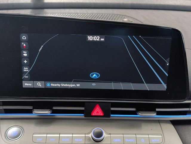 Used 2023 Hyundai Elantra Limited image 10