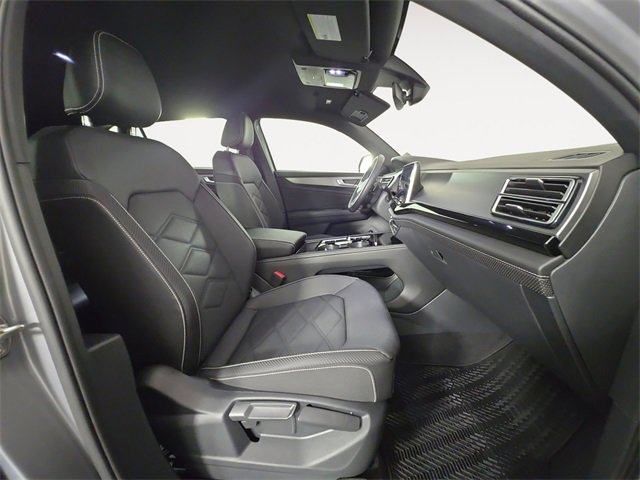 Used 2024 Volkswagen Atlas Cross Sport SE image 15