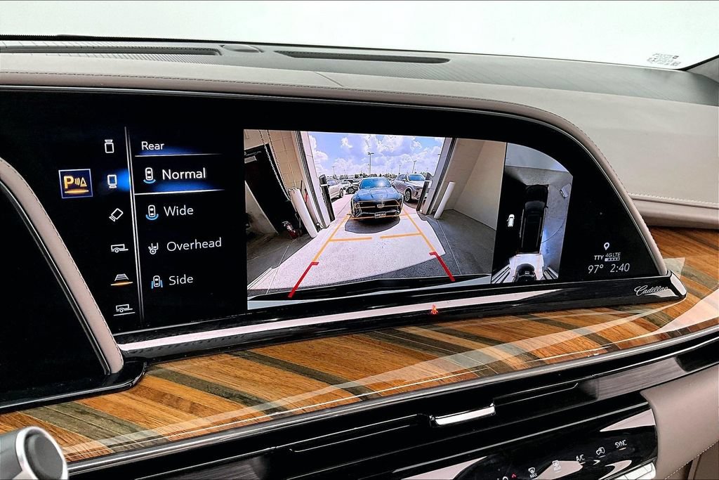 Used 2021 Cadillac Escalade ESV Sport Platinum AWD/4WD image 28