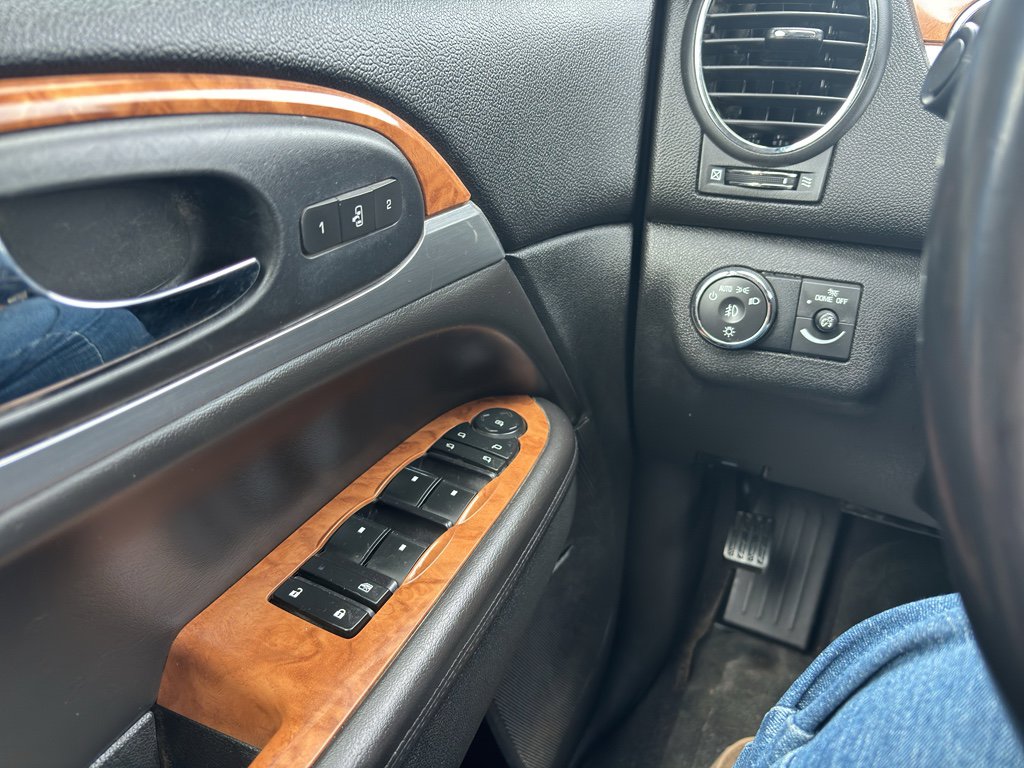 Used 2012 Buick Enclave Premium w/ Trailering Provision Package image 25