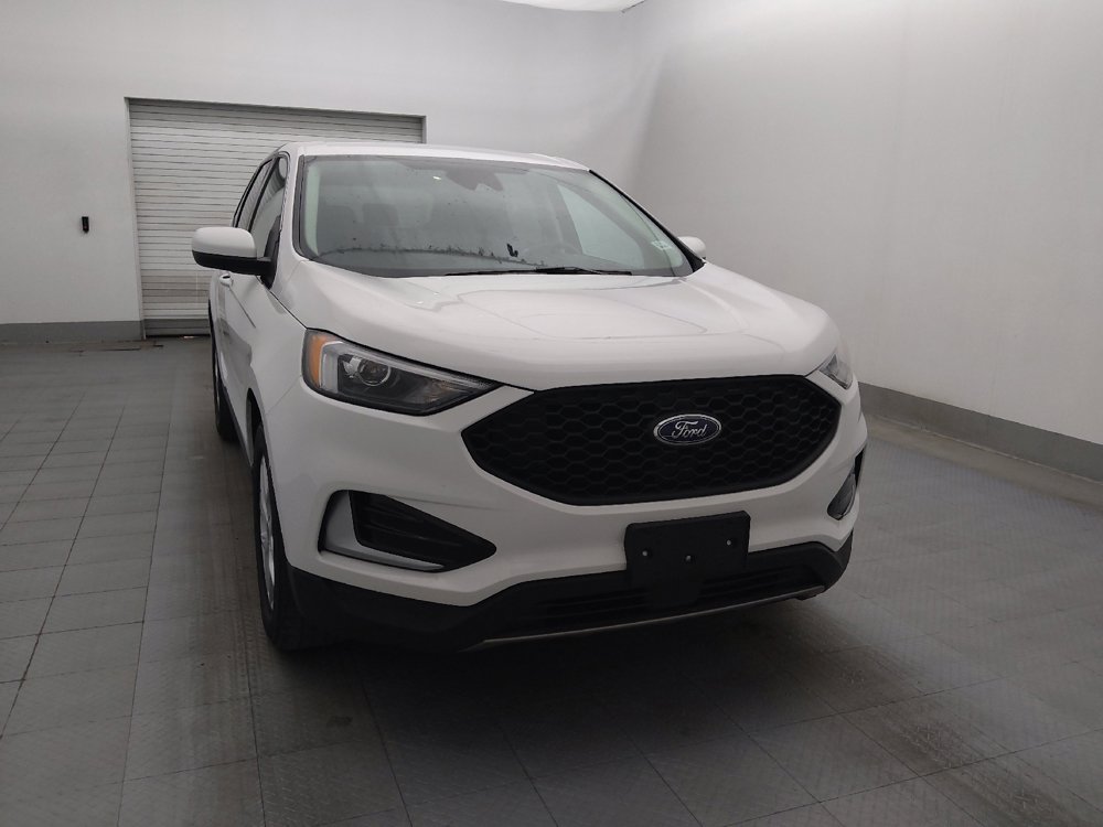 Used 2024 Ford Edge SEL image 14
