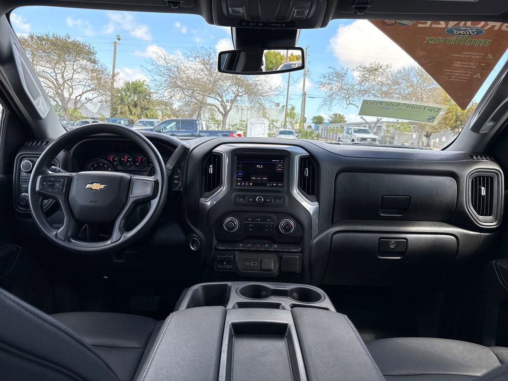 Used 2024 Chevrolet Silverado 2500 W/T w/ WT Convenience Package image 6