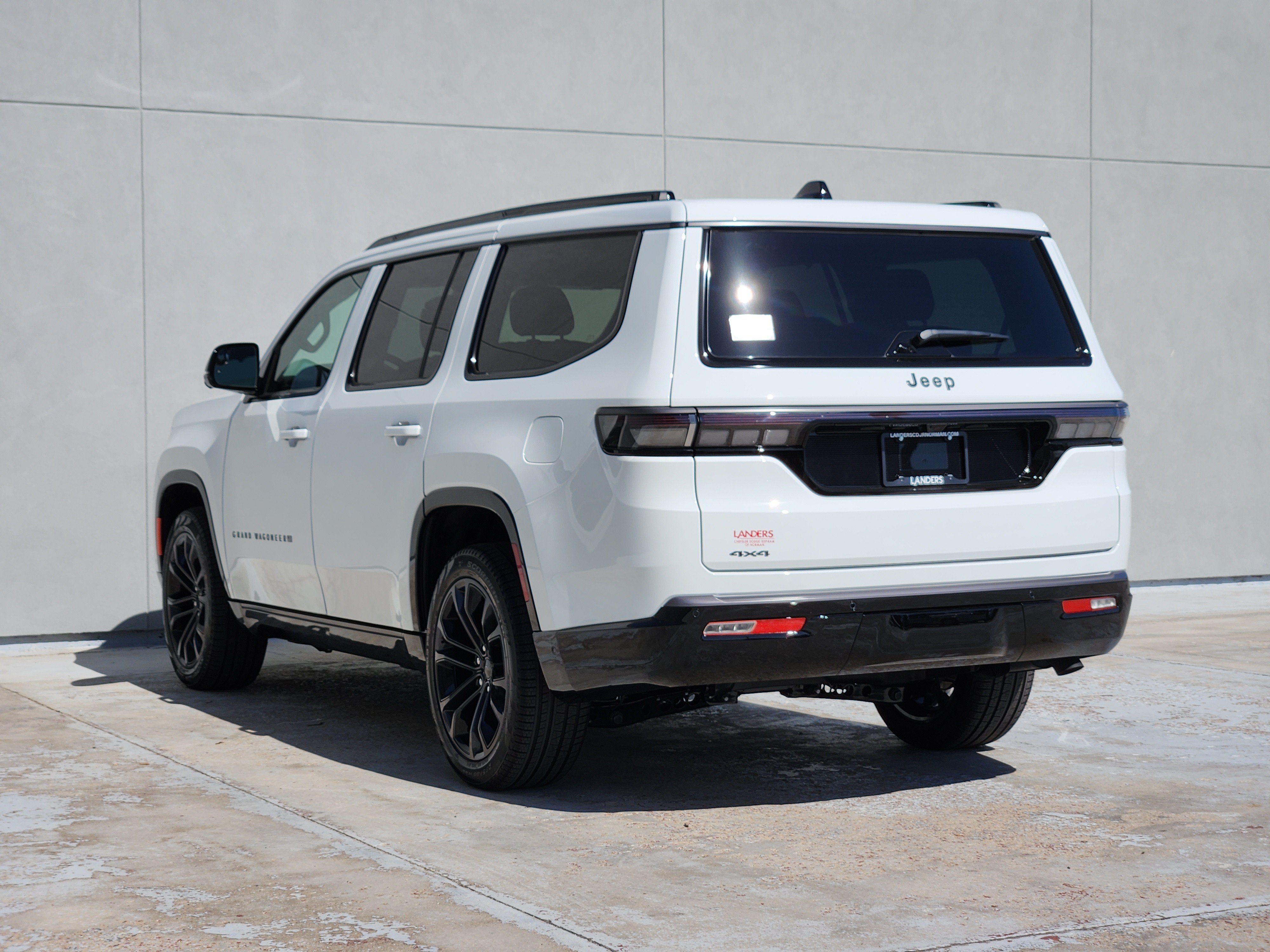 New 2026 Jeep Grand Wagoneer Summit AWD/4WD image 3