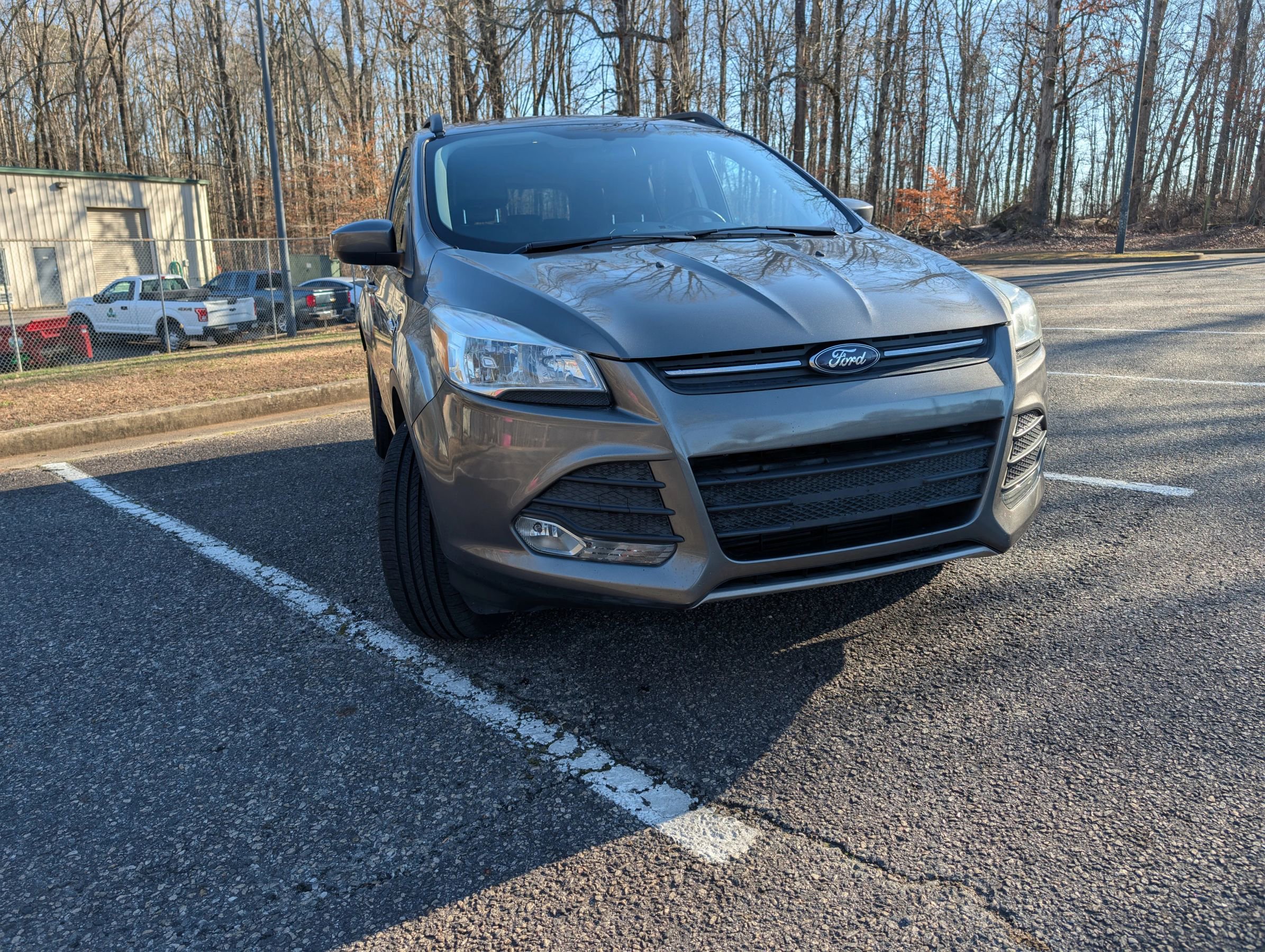 Used 2014 Ford Escape SE w/ Equipment Group 201A FWD image 2
