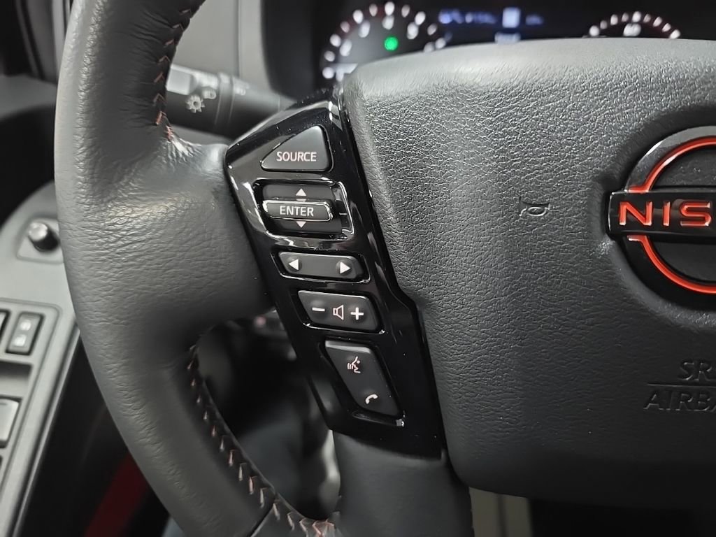 Used 2023 Nissan Frontier PRO-4X w/ Pro Convenience Package image 19