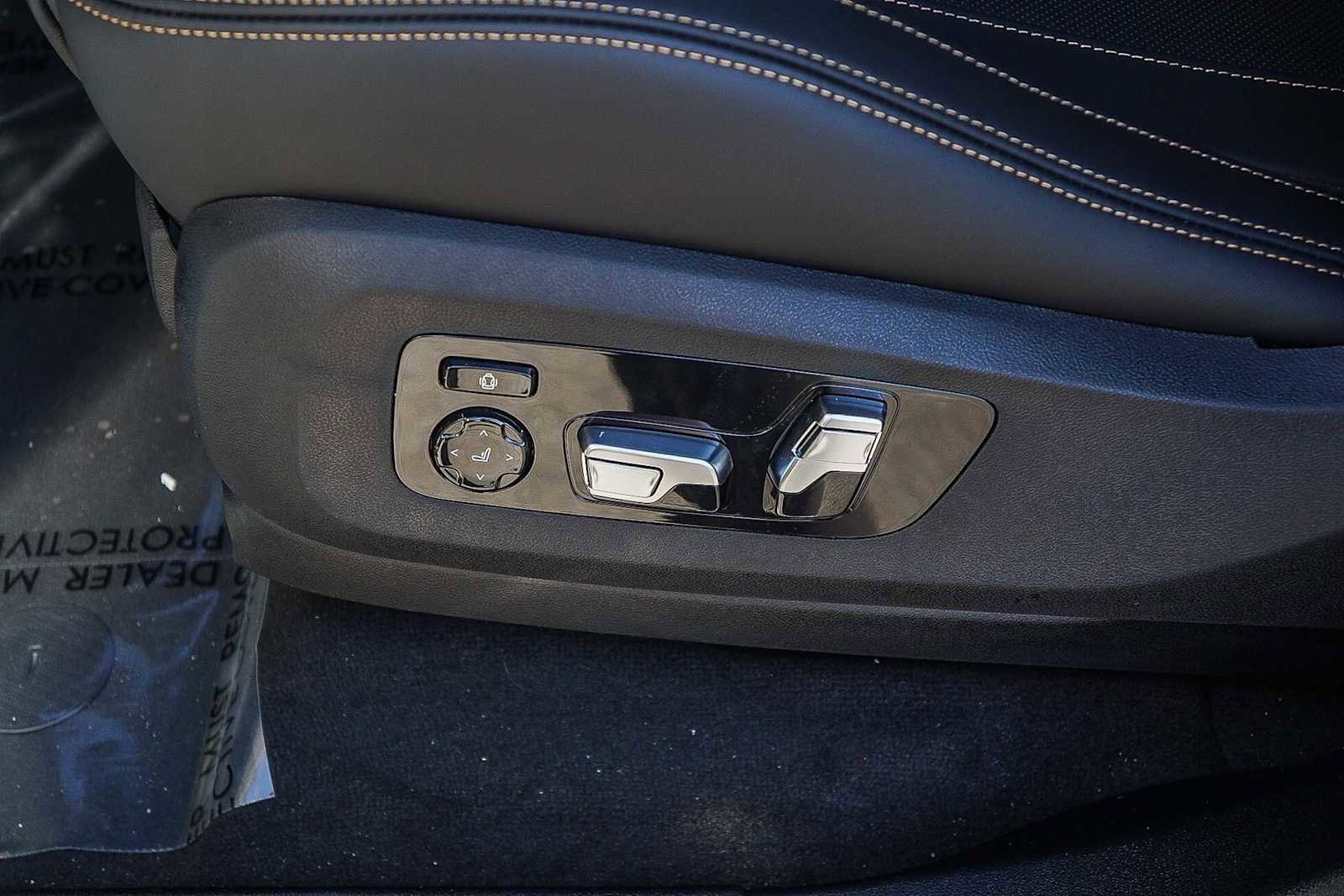 New 2026 BMW X5 M Competition w/ Executive Package image 33