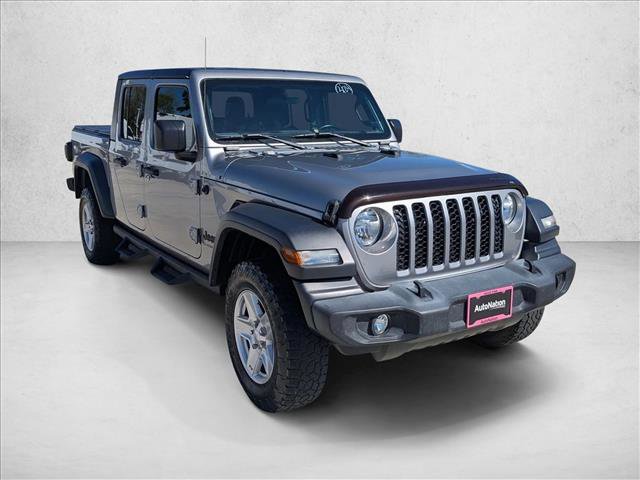 Used 2020 Jeep Gladiator Sport w/ Quick Order Package 24S AWD/4WD image 3