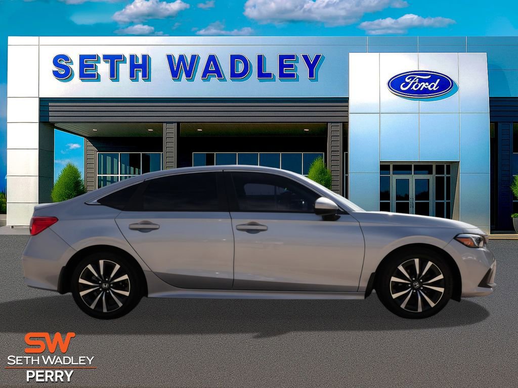 Used 2022 Honda Civic EX image 2