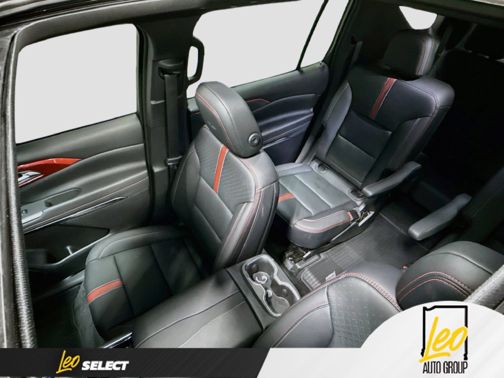 Used 2026 Chevrolet Traverse RS AWD/4WD image 26