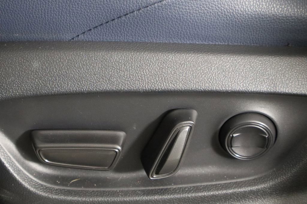 Used 2023 Subaru Solterra AWD image 24