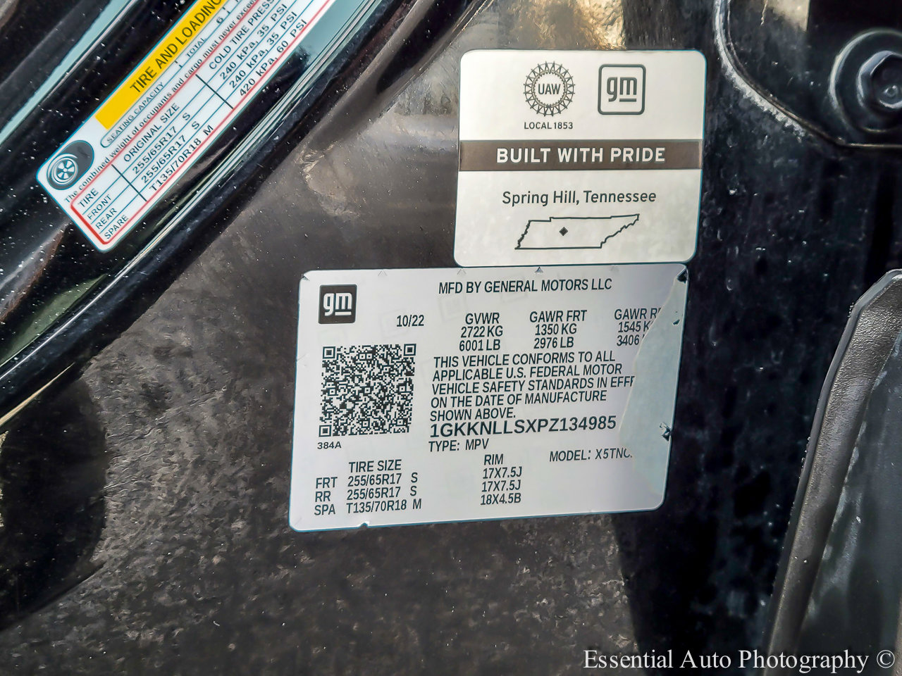 Used 2023 GMC Acadia AT4 w/ Technology Package image 40