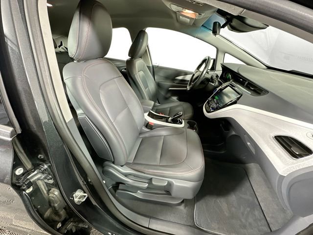 Used 2021 Chevrolet Bolt Premier w/ Infotainment Package image 29