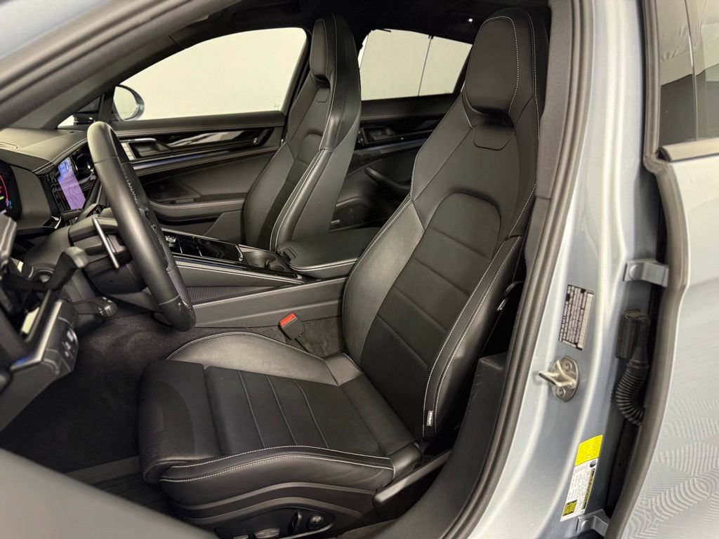 Certified 2024 Porsche Panamera 4 AWD/4WD image 5