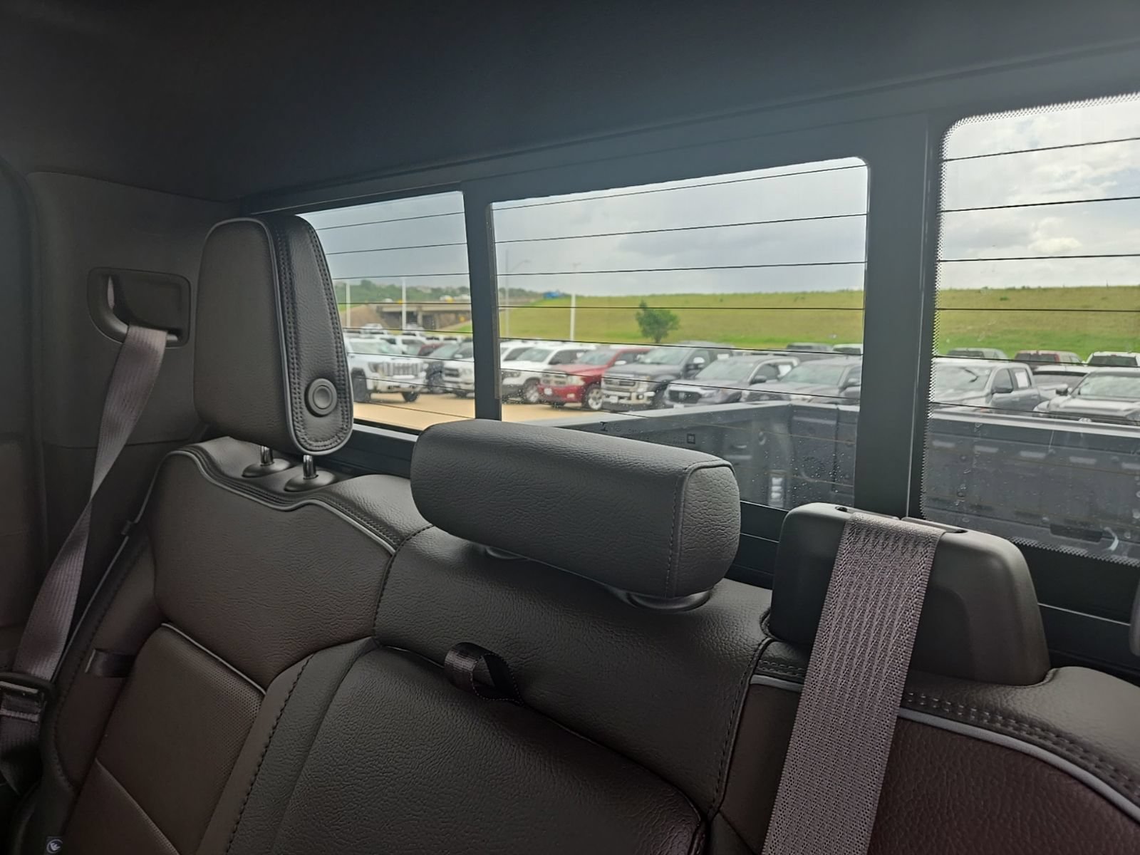 Used 2026 GMC Sierra 1500 Denali w/ Technology Package AWD/4WD image 25