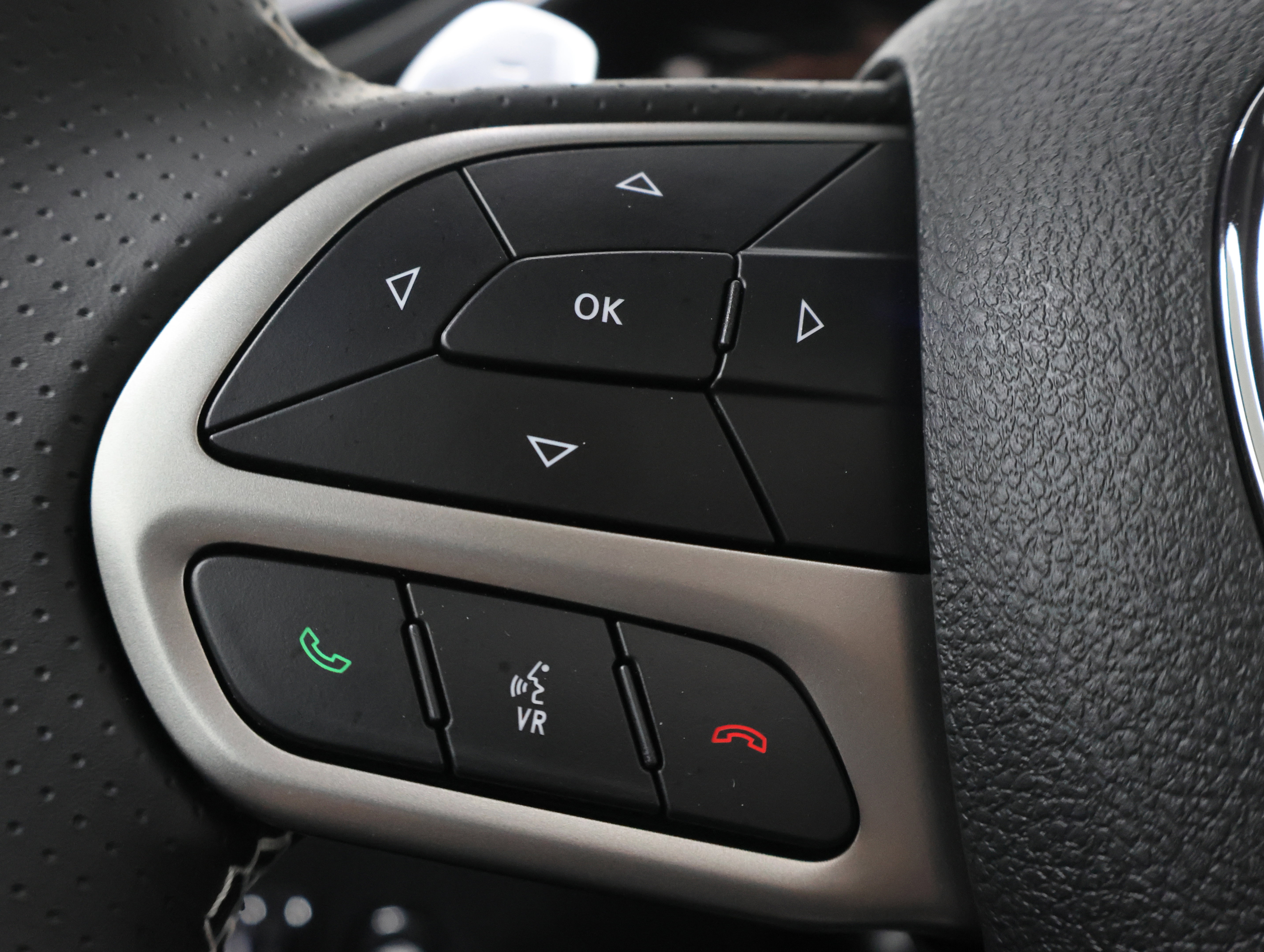 Used 2023 Dodge Challenger SRT Hellcat RWD image 16