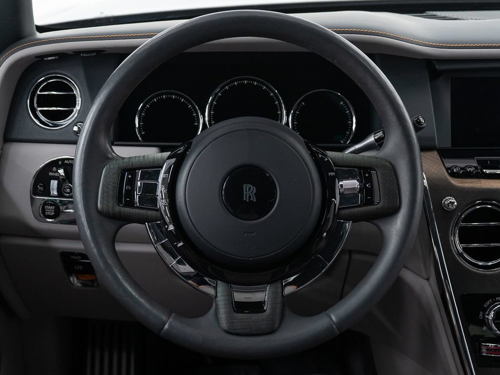 Certified 2023 Rolls-Royce Cullinan w/ Dark Exterior Package AWD/4WD image 36