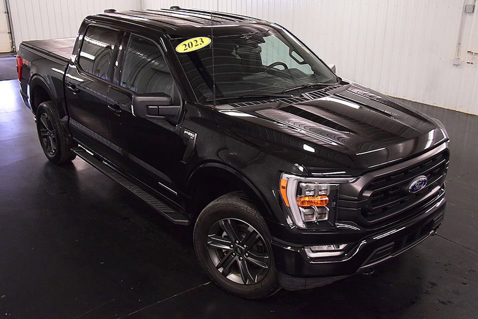 Used 2023 Ford F150 XLT w/ Equipment Group 302A High image 11