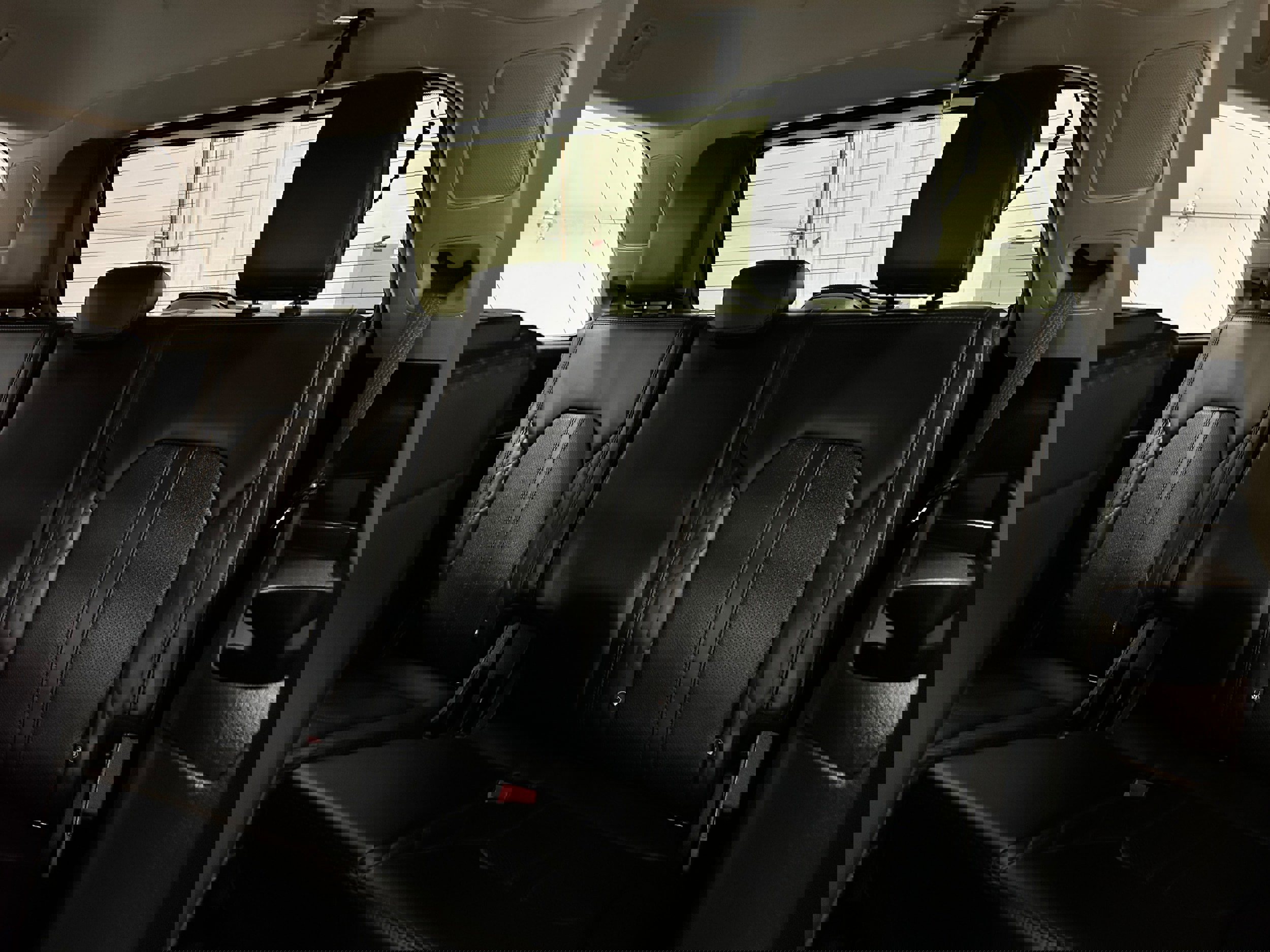 Used 2021 Ford Expedition Platinum image 34