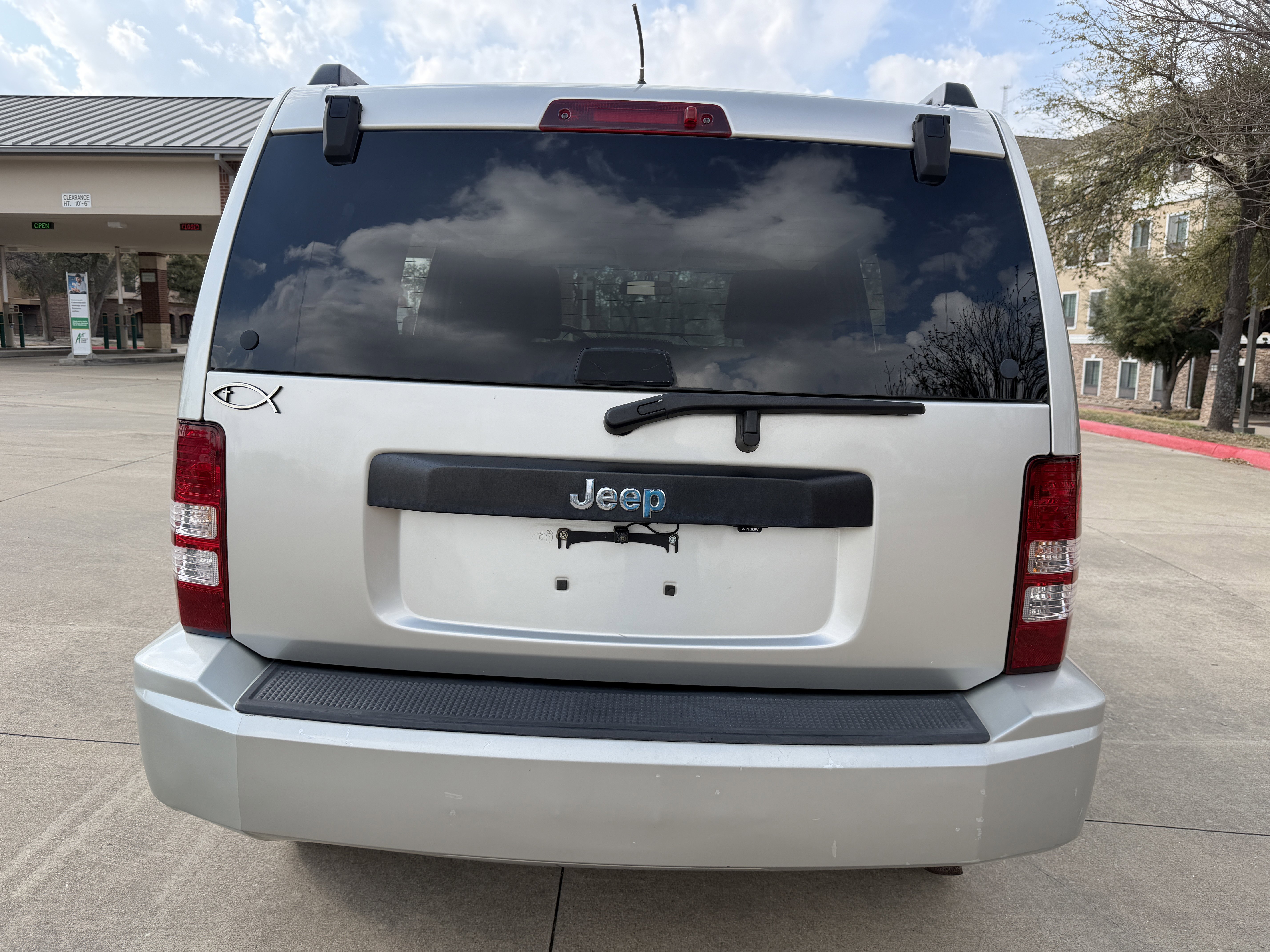 Used 2009 Jeep Liberty Sport w/ Popular Equipment Group RWD image 6