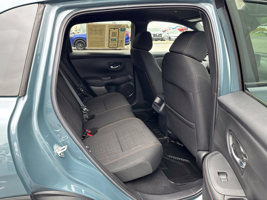 Used 2024 Honda HR-V Sport image 36