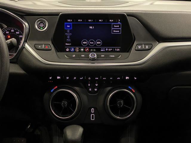 Used 2022 Chevrolet Blazer LT image 8
