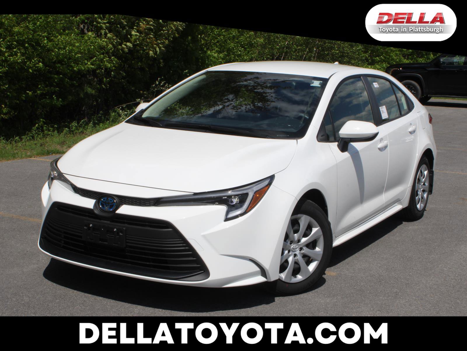 Used 2025 Toyota Corolla LE