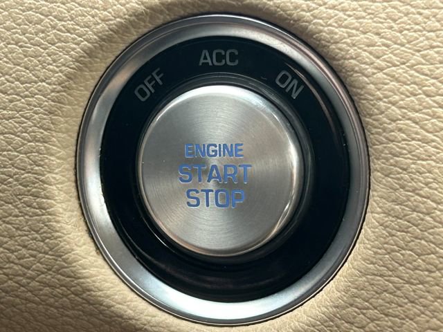 Used 2015 Hyundai Genesis 3.8 w/ Option Group 02 AWD/4WD image 15