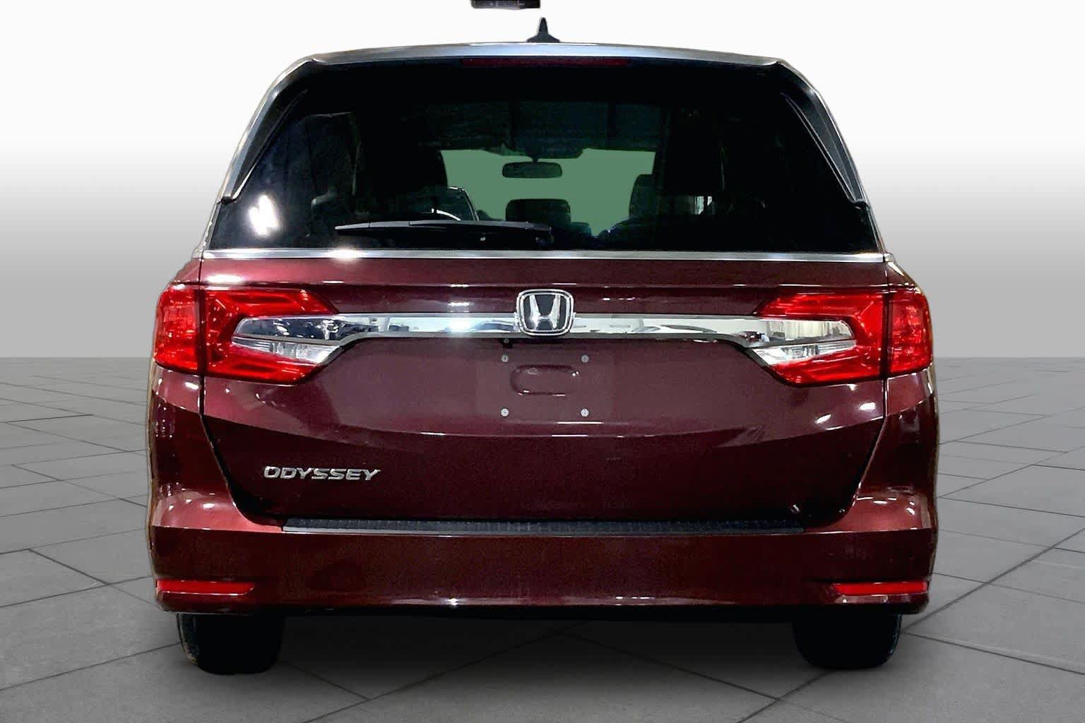 Used 2018 Honda Odyssey EX image 5