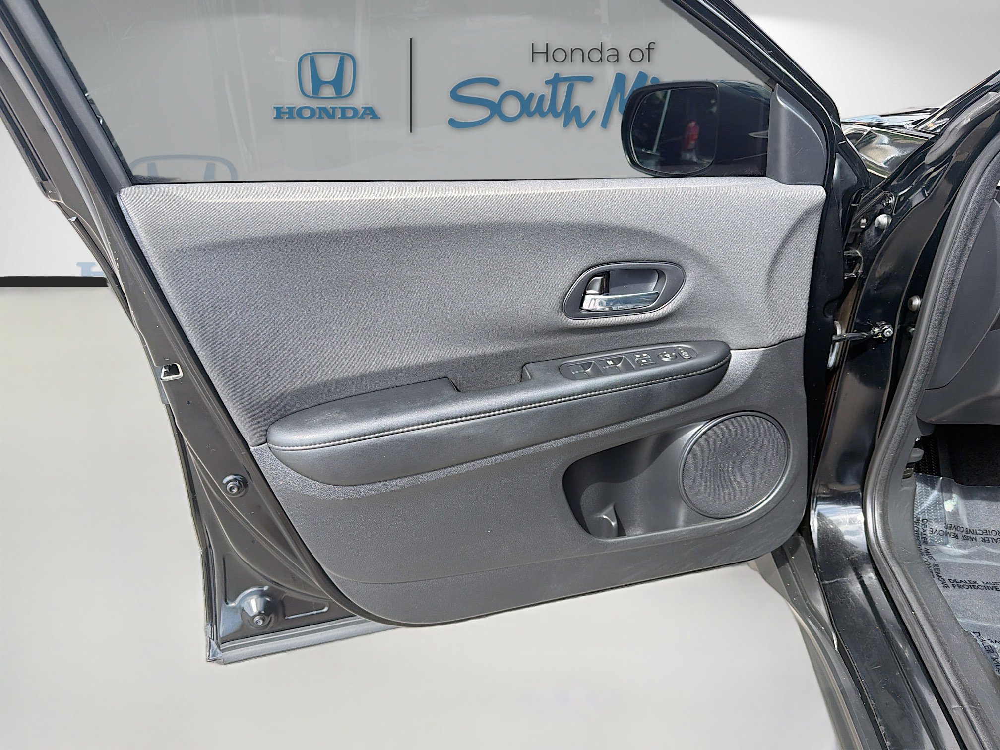 Certified 2022 Honda HR-V LX image 19