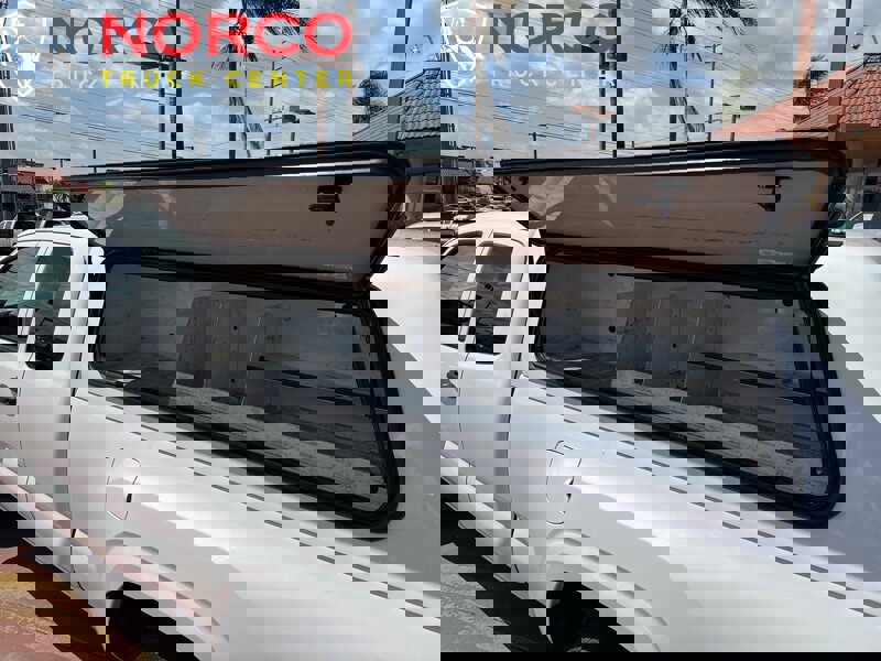 Used 2020 Toyota Tacoma SR image 6