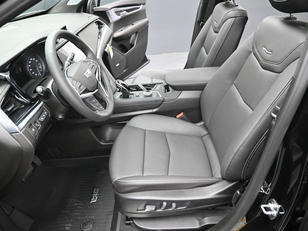 New 2026 Cadillac XT5 Premium Luxury w/ Driver Assist Package AWD/4WD image 11